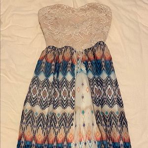 FOREVER 21 Cream/Navy maxi Dress